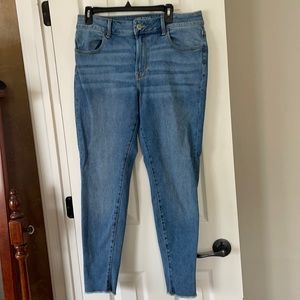 Maurices High Rise (Short) size 14 Jean